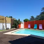 Maison Piscine Et Pkg Privés En Petite Camargue * Beauvoisin (Gard)