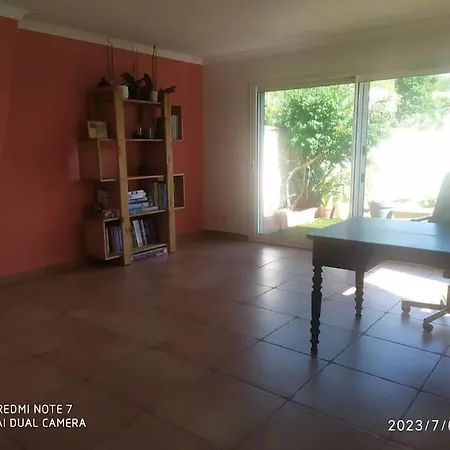 Maison Piscine Et Pkg Prives En Petite Camargue Villa