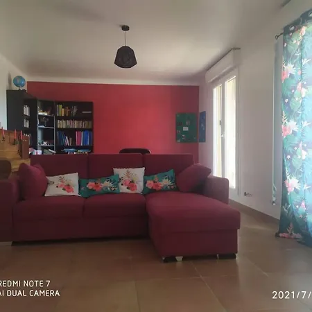 Maison Piscine Et Pkg Prives En Petite Camargue