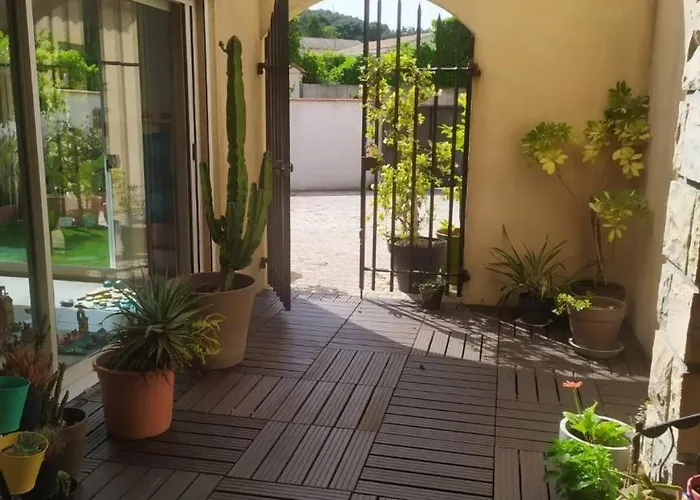 Villa Maison Piscine Et Pkg Prives En Petite Camargue Beauvoisin (Gard)