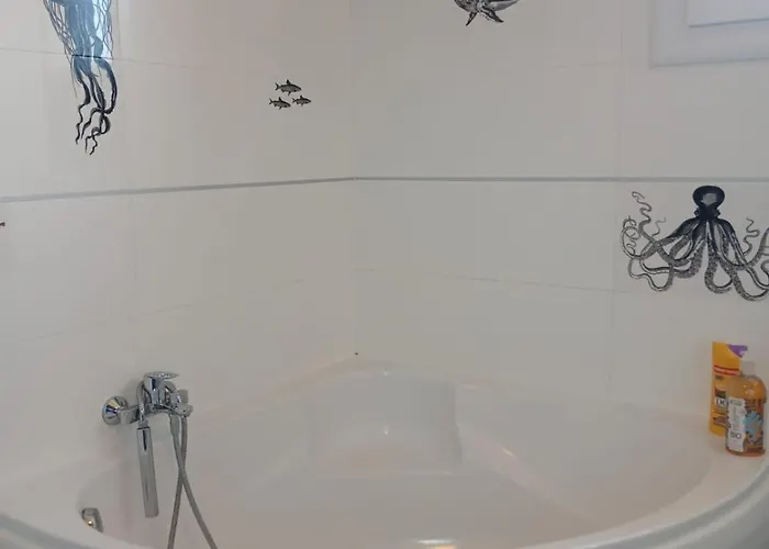 Villa Maison Piscine Et Pkg Prives En Petite Camargue Beauvoisin (Gard)